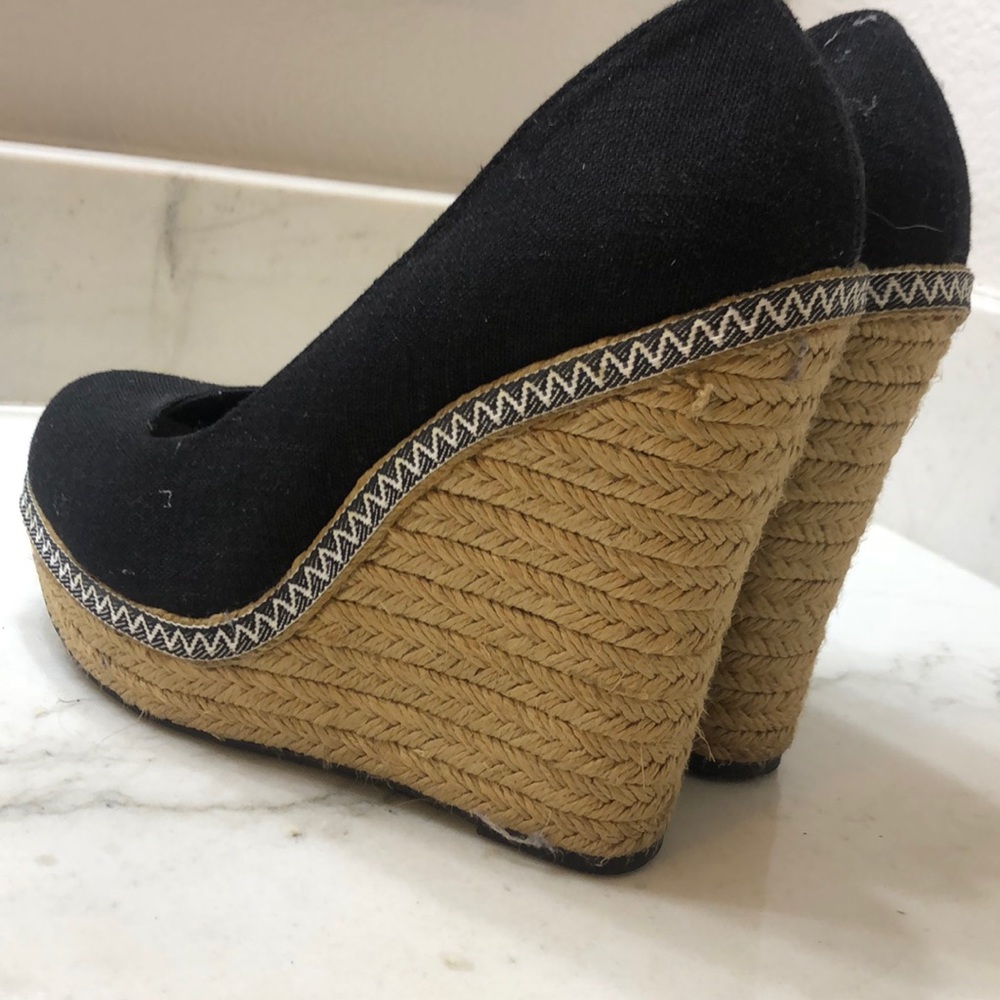 call it spring black canvas wedges!! - Picture 3 of 3
